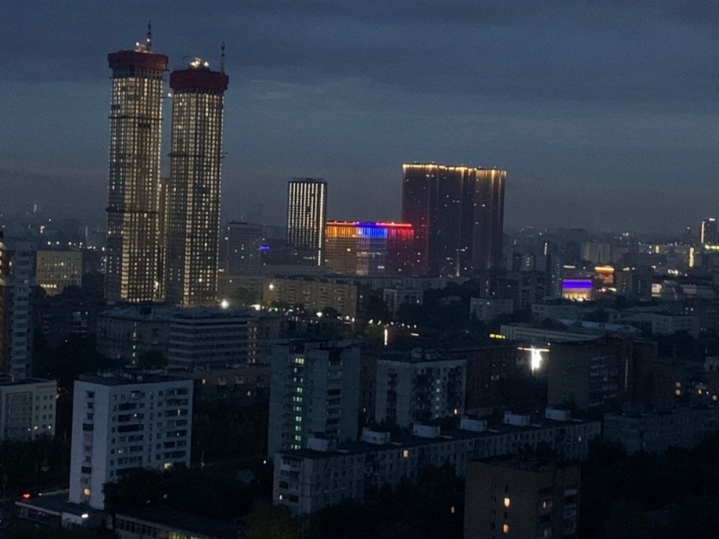 Более 440 жителей домов на Генерала Глаголева начали переезд в новостройку по реновации